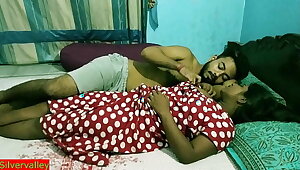 Indian teen couple viral hot sex video! Village girl vs smart teen boy real sex